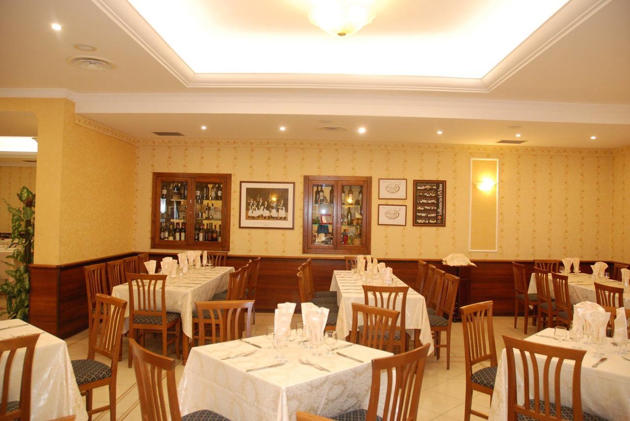 Ristorante Albergo 7Bello Caposele Exterior foto